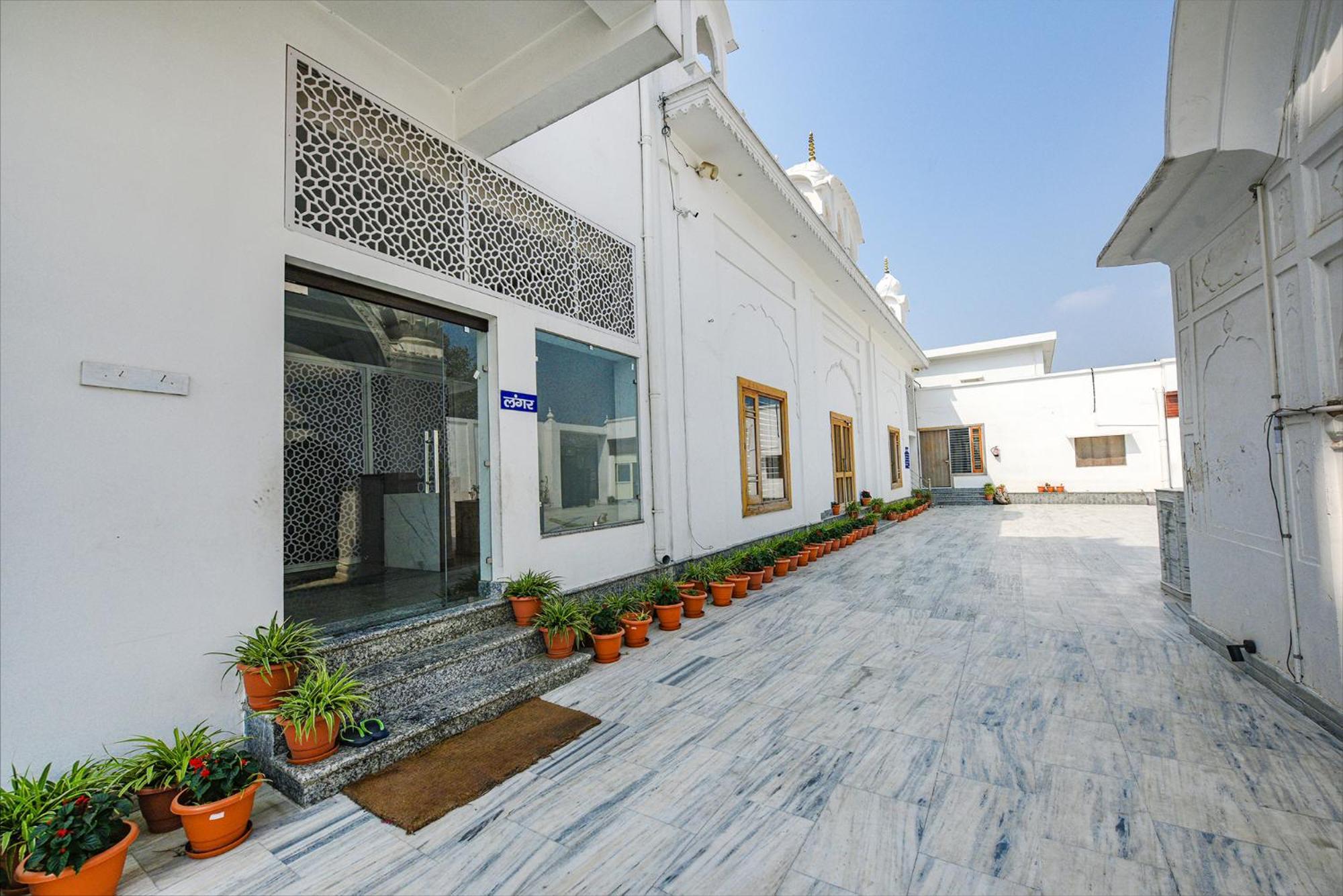 Fabhotel Jaswinder Bhawan Haridwar Bagian luar foto